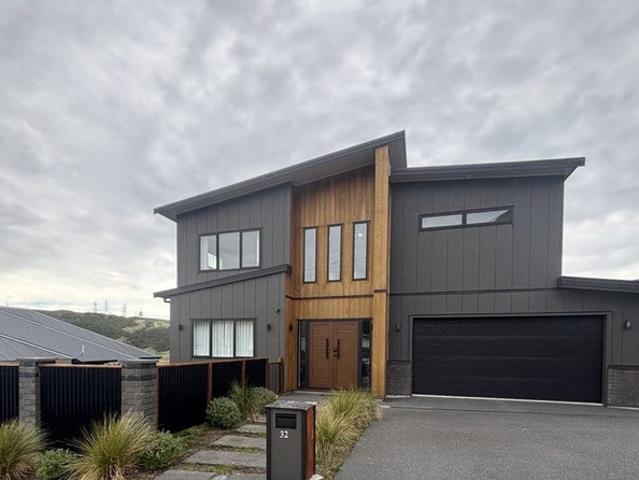 churton park, 4 bedrooms