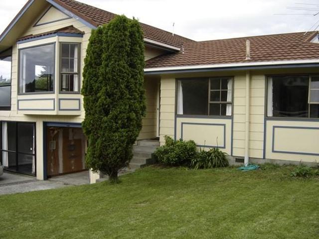 churton park, 5 bedrooms