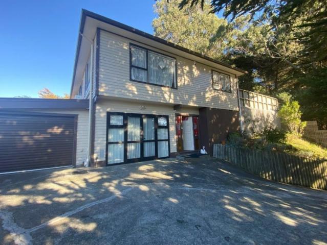 churton park, 5 bedrooms