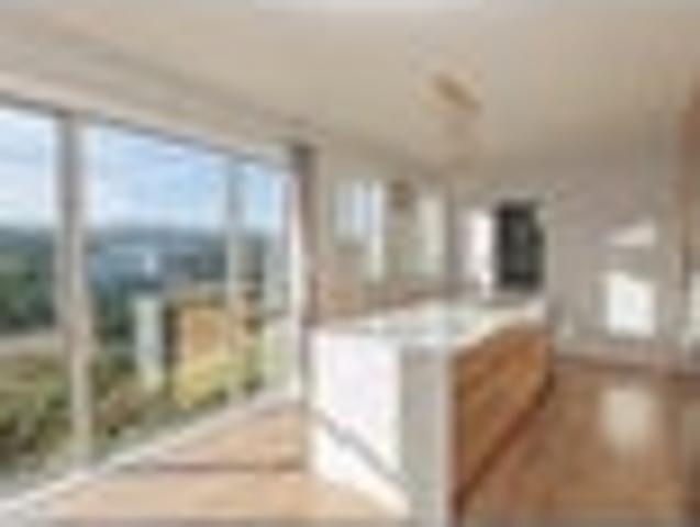 Churton Park, 6+ bedrooms, $1395 pw