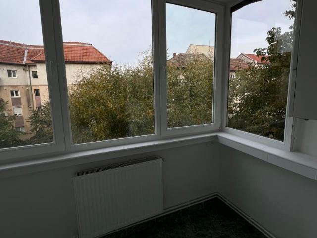 CI489 Timocului Saguna, 3 camere, Renovat, Et. 3
