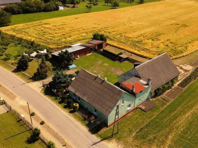 Przestronne gospodarstwo 8,17 ha z domem i stodołą
