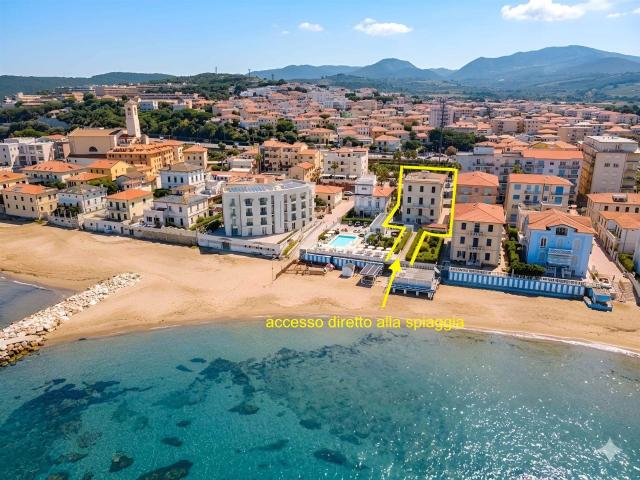 Ci sono case che raccontano storie. Questa è una di quelle.. 165m² San Vincenzo