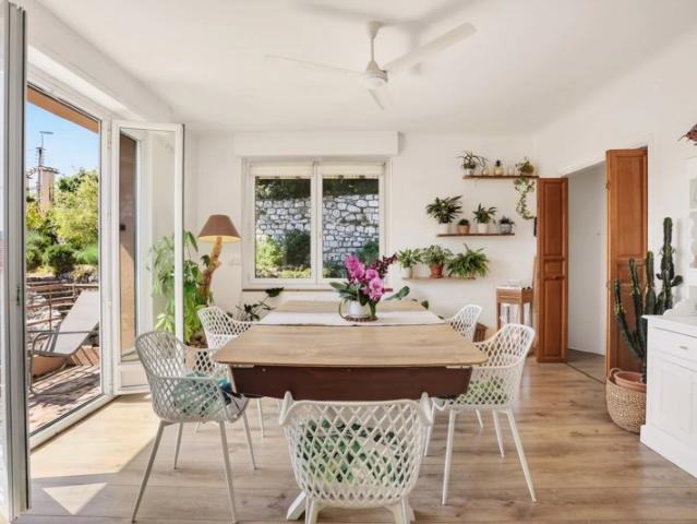 Cimiez 5/6 pièces de 120 m² avec jardin