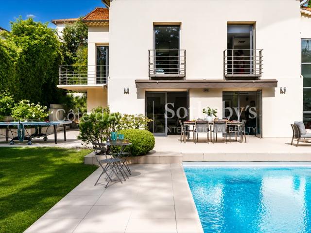 Cimiez Villa avec piscine et jardin paysager Parc Liserb