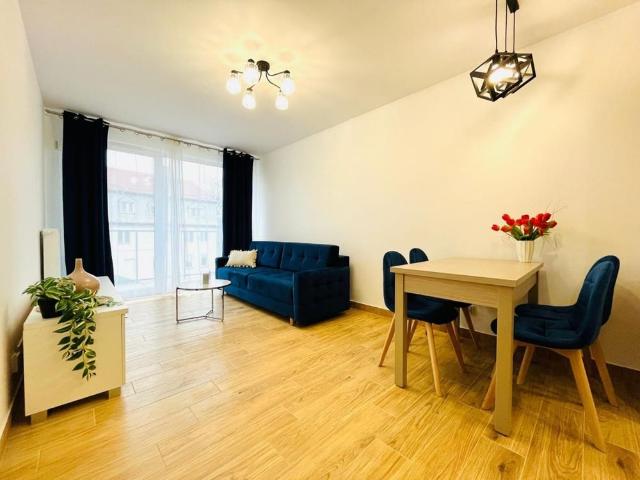 Ciche mieszkanie z dwoma miejscami w garażu! 47.35 m²