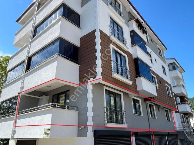 Cide Demirtaş Emlaktan Kiralık 2+1 Daire
