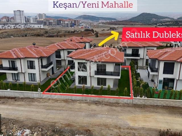 Cihan Şapçı G&y yeni Mah.'de Geniş Bahçeli Lüks Dubleks Villa. !