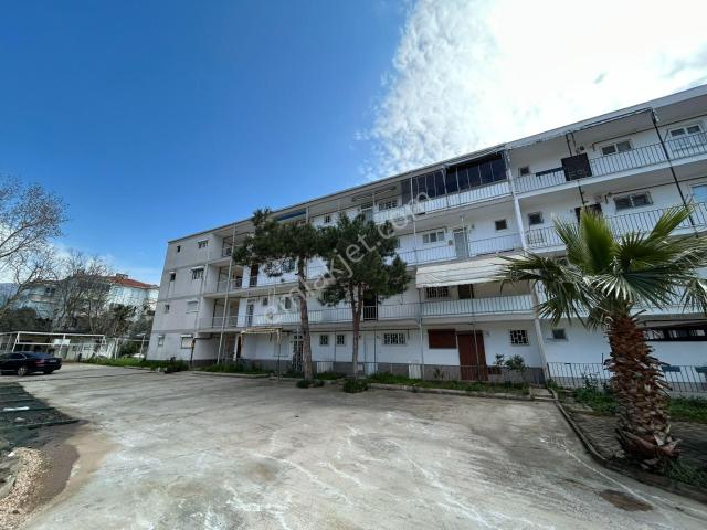 Cihan Emlaktan Satılık Erdekte Denize 100 Mt. Balkonlu, Eşyalı, Masrafsız 2+1 Daire
