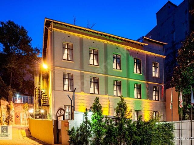 Cihangir Kent Üniversitesine Komşu Devren Kiralık Otel