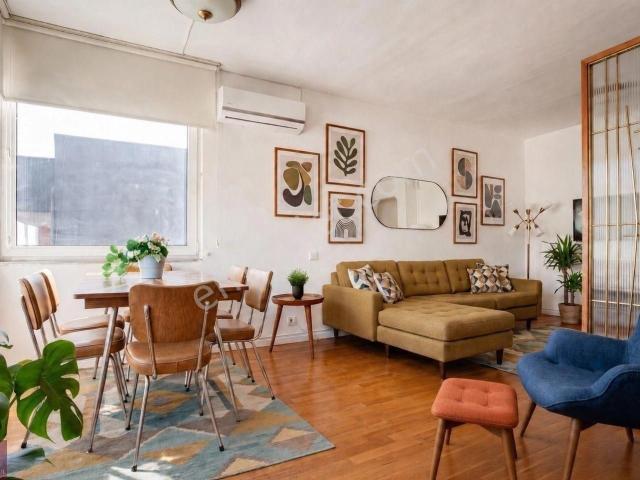 Cihangir Pürtelaş'ta Airbnb Ruhsatlı 1+1 Boğaz Mazaralı Satılık