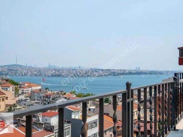 Cihangirde Airbnb İzinli Teraslı Deniz Manzarali Dublex