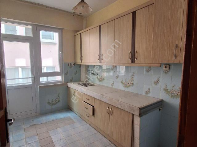 Cikcilli Mahallesi Ayrı Mutfak 2+1