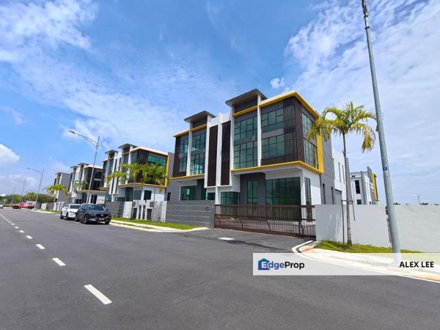 Cipta Industrial Park @ Serenia City