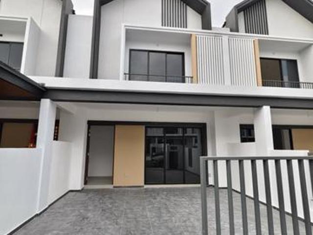 CIQ AEON Bandar Dato Onn 4 Bedroom Woodlands New House