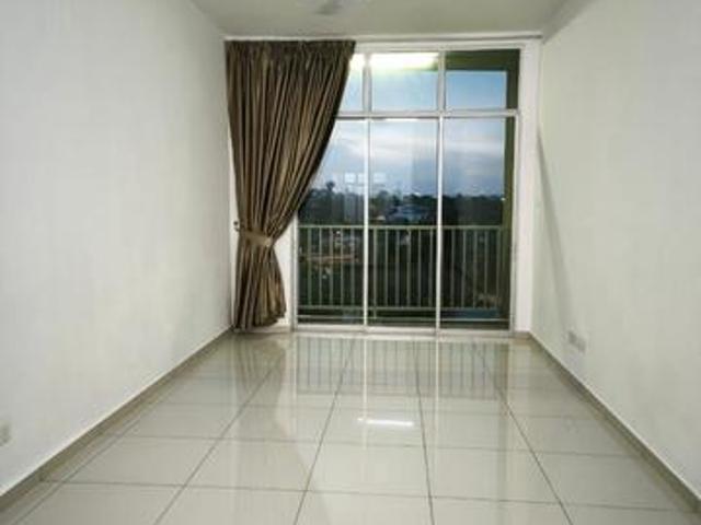 CIQ Masai Seri Molek Perdana Apartment Good Condition