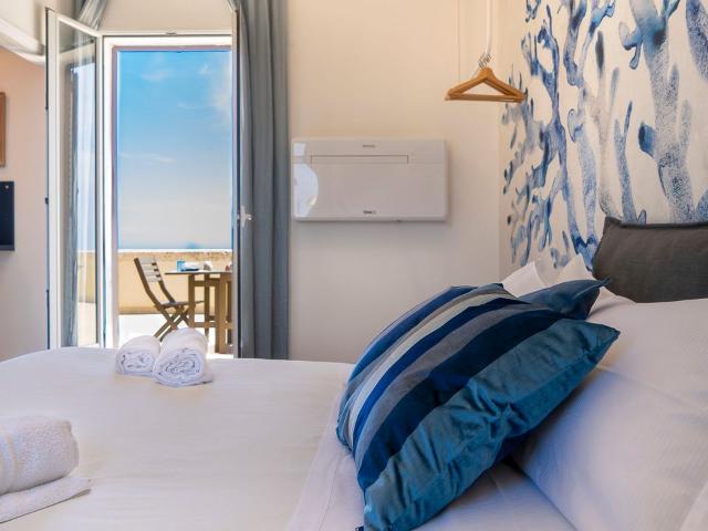 Circe Studio Sea View, Siracusa Amsterdam Apartments for Rent