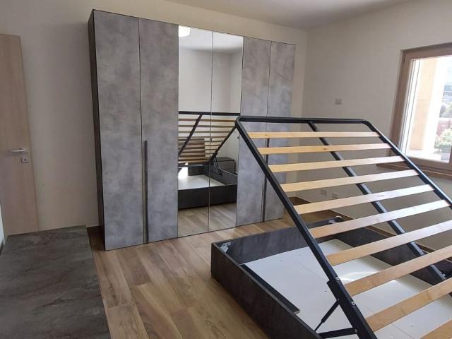 Cis Servizi: Progettazione, Immobiliare, Costruzione, Finanziaria