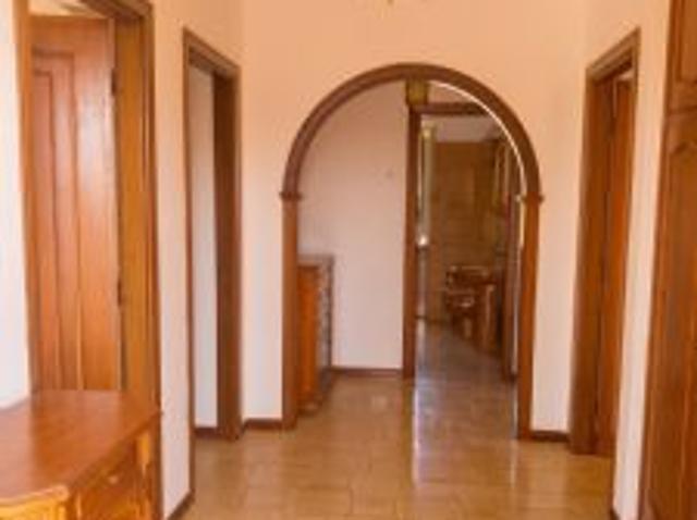 Cis Servizi: Progettazione, Immobiliare, Costruzione, Finanziaria