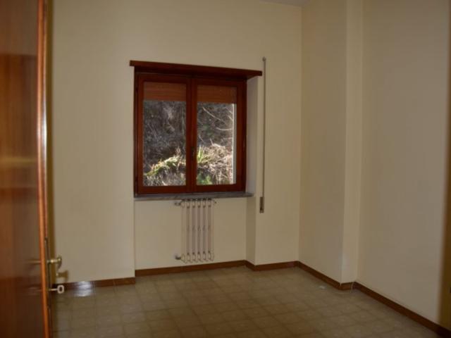 Cis Servizi: Progettazione, Immobiliare, Costruzione, Finanziaria