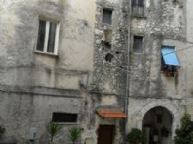 Cis Servizi: Progettazione, Immobiliare, Costruzione, Finanziaria