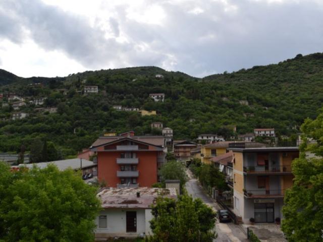 Cis Servizi: Progettazione, Immobiliare, Costruzione, Finanziaria