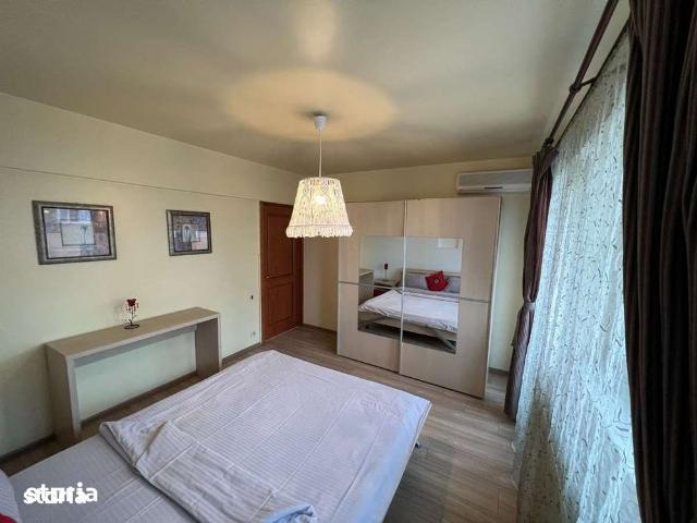 Cismigiu, 2 dormitoare cu hol si 2 balc, centrala proprie apt. video