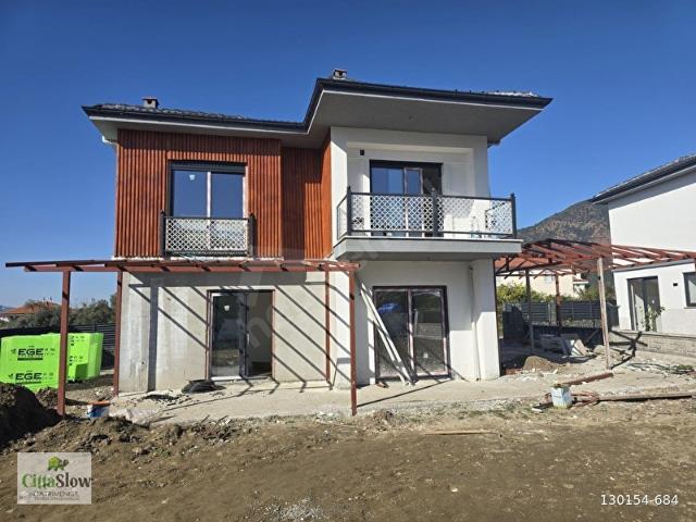 CittaSlow'dan Toparlar'da 530m2 Arsalı Satılık Lüks 3+1 Villalar
