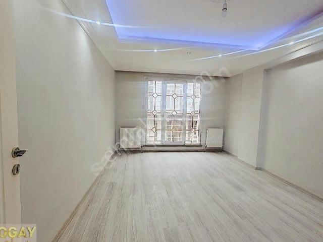 City Center Avm Yanı Satılık Ferah Daire