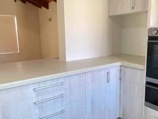 City Central Avenues Townhouse