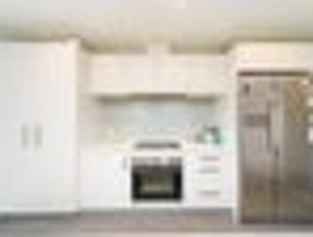 City Centre, 4 bedrooms, $700 pw
