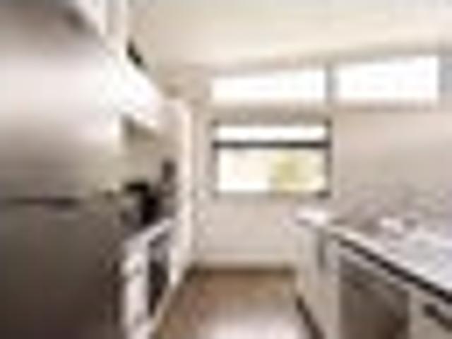City Centre, 4 bedrooms, $950 pw