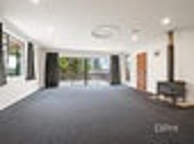City Centre, 5 bedrooms, $1150 pw