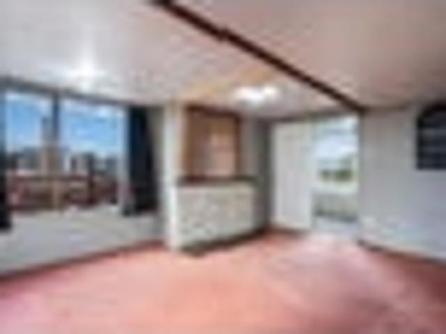 City Centre, 5 bedrooms, $925 pw