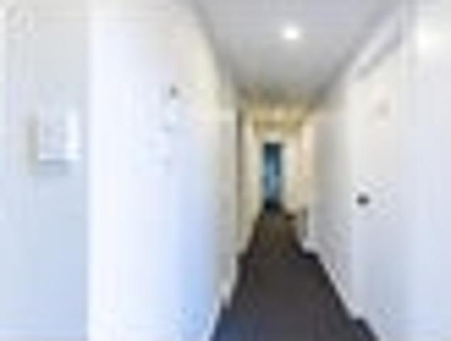 City Centre, 6+ bedrooms, $1800 pw