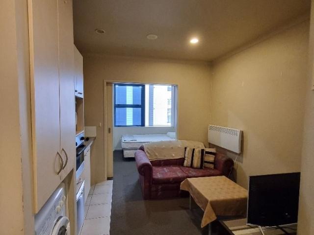 CITY CENTRE 1 Brm Furnished