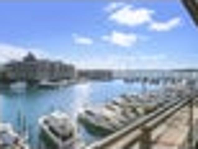 City Centre, 2 bedrooms, $1300 pw