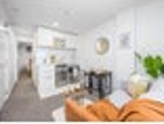 City Centre, 2 bedrooms, $460 pw