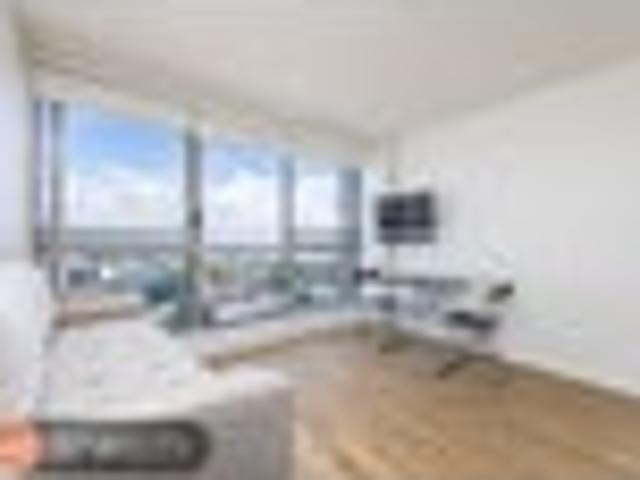 City Centre, 2 bedrooms, $480 pw