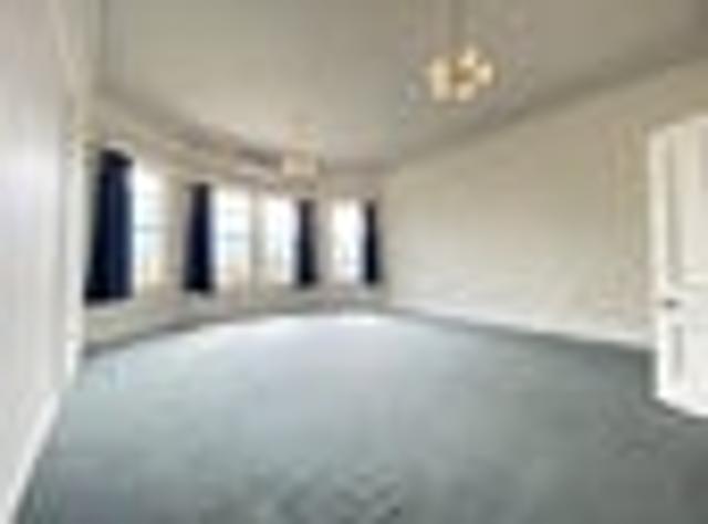 City Centre, 2 bedrooms, $400 pw
