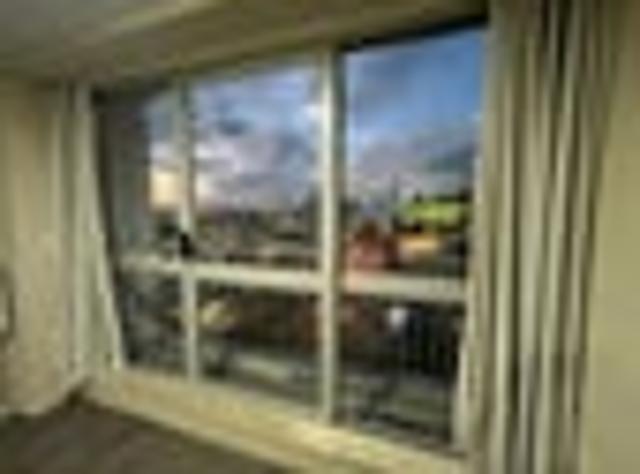City Centre, 2 bedrooms, $570 pw