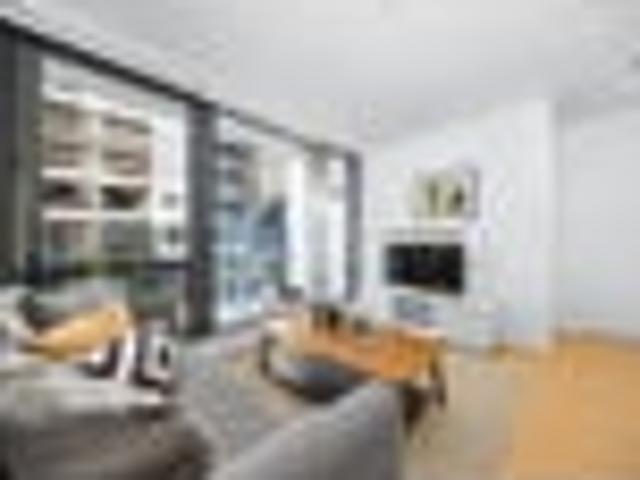City Centre, 2 bedrooms, $580 pw