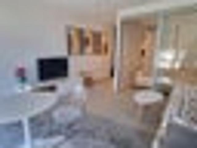 City Centre, 2 bedrooms, $580 pw