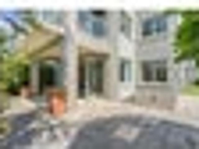 City Centre, 2 bedrooms, $650 pw