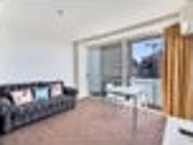 City Centre, 2 bedrooms, $660 pw