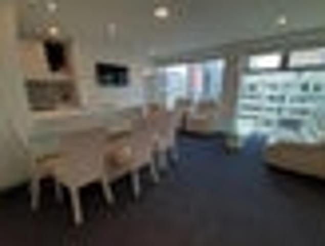 City Centre, 2 bedrooms, $750 pw