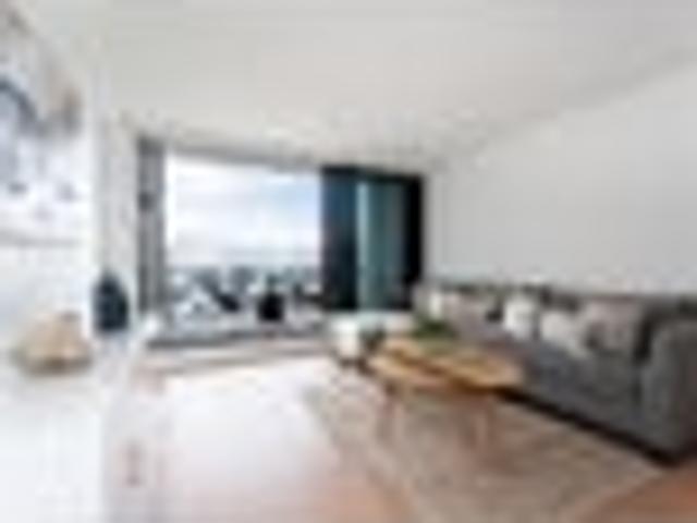 City Centre, 2 bedrooms, $820 pw