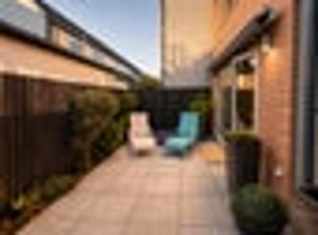 City Centre, 3 bedrooms, $1000 pw