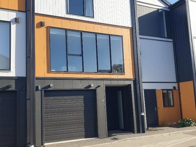 city centre, 3 bedrooms