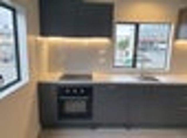 City Centre, 3 bedrooms, $560 pw